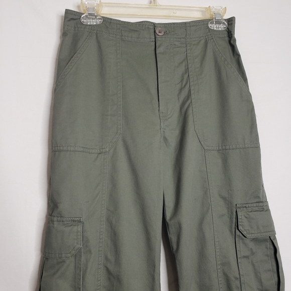 Abercrombie & Fitch Green Relaxed Fit Cargo Pants Women's Size 26/2 - Picture 3 of 11